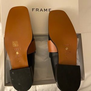 Frame Le Montecito Loafer. Size 8 1/2.